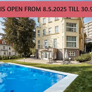 Akropolis **** Karlovy Vary